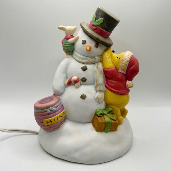 VNTG Disney Charpente Winnie the Pooh & Piglet “Build A Snowman” Night Light 7” - Picture 1 of 10